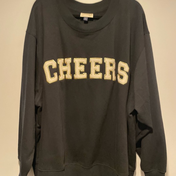 Universal Thread Tops - Universal Thread black crewneck sweatshirt ‘CHEERS’